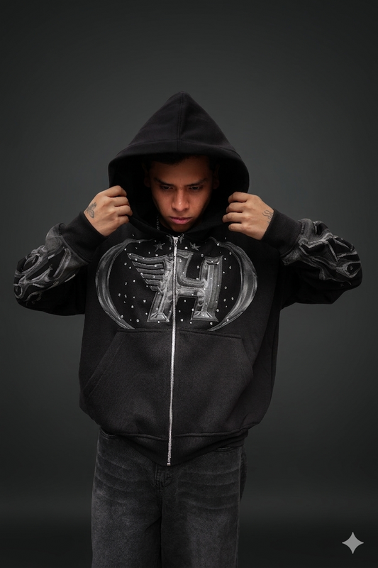 Hoodie Boxy Fit con Pedrería - Negra